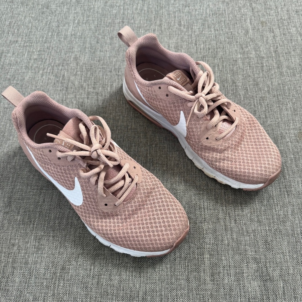 Size 9 - Nike Air Max Motion Particle Pink
